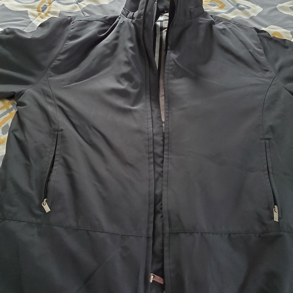 Men's Jacket - Picture 4 of 10